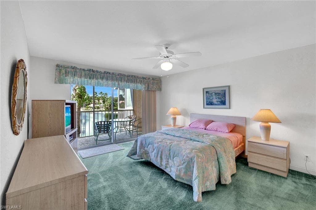 2372 Hidden Lake Dr 808, Naples, FL 34112-15