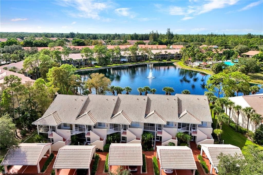 2372 Hidden Lake Dr 808, Naples, FL 34112-28