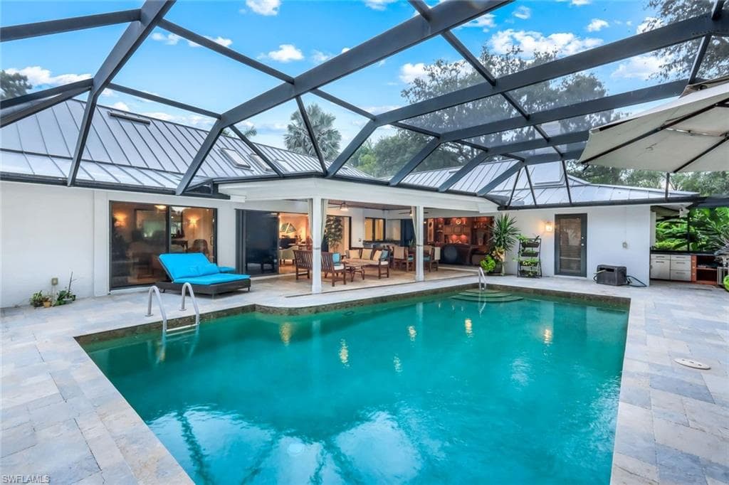 13024 Valewood Dr, Naples, FL 34119-24