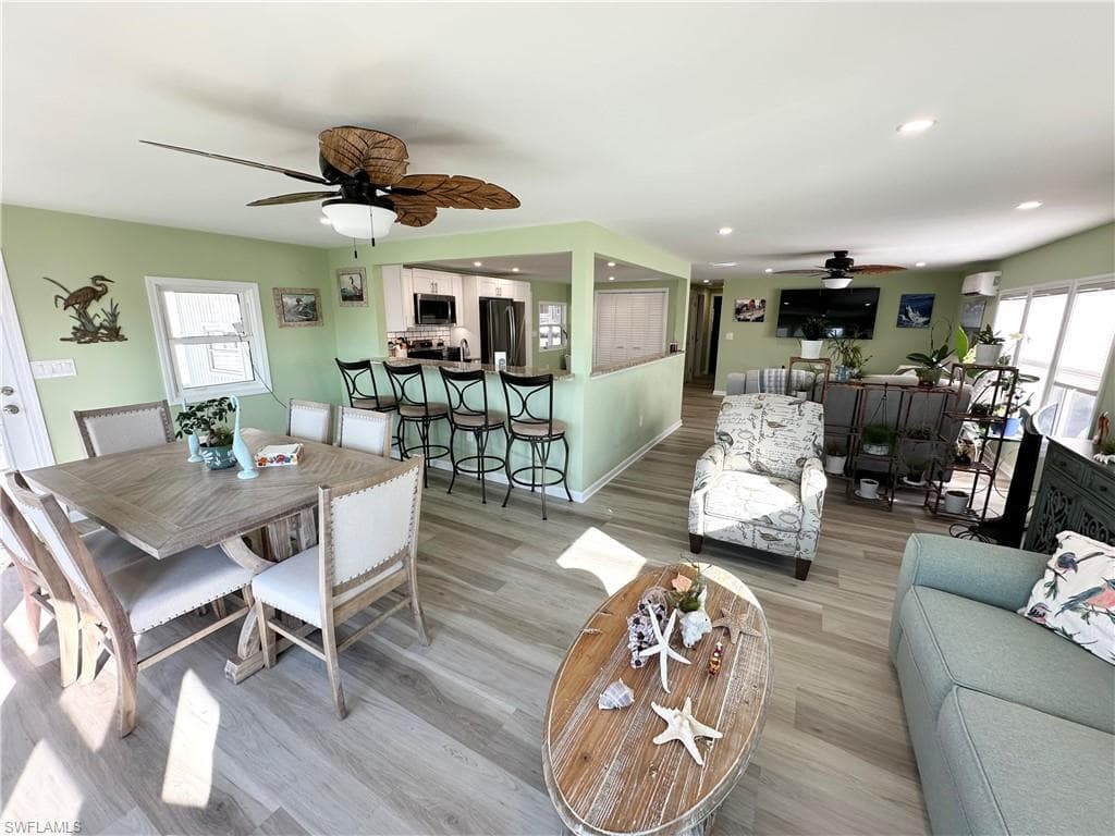 17650 Bryan Ct, Fort Myers Beach, FL 33931-15