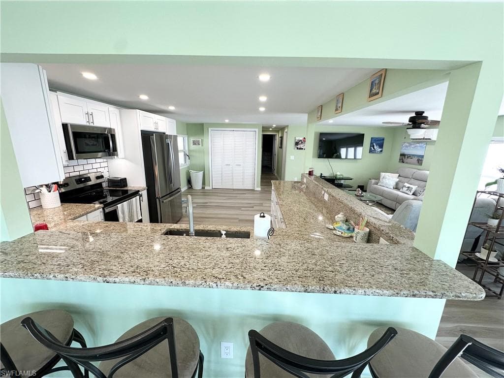 17650 Bryan Ct, Fort Myers Beach, FL 33931-19