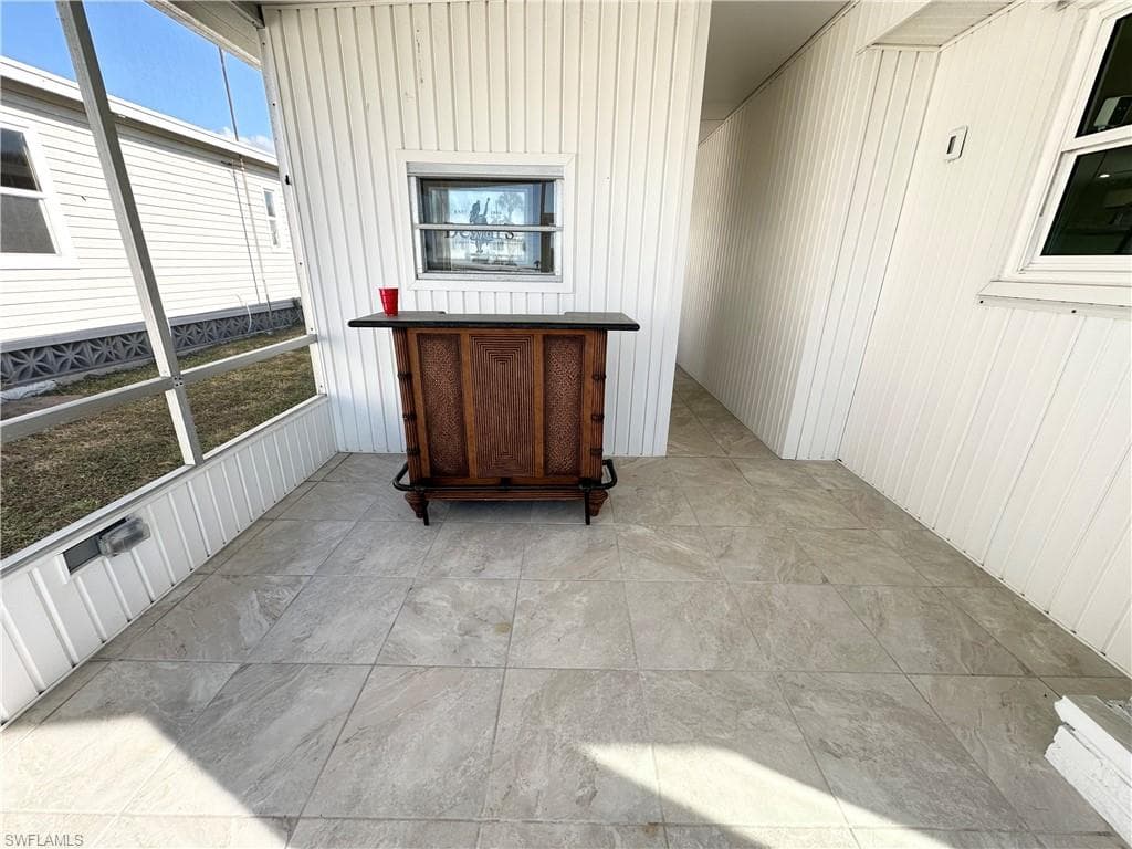 17650 Bryan Ct, Fort Myers Beach, FL 33931-31