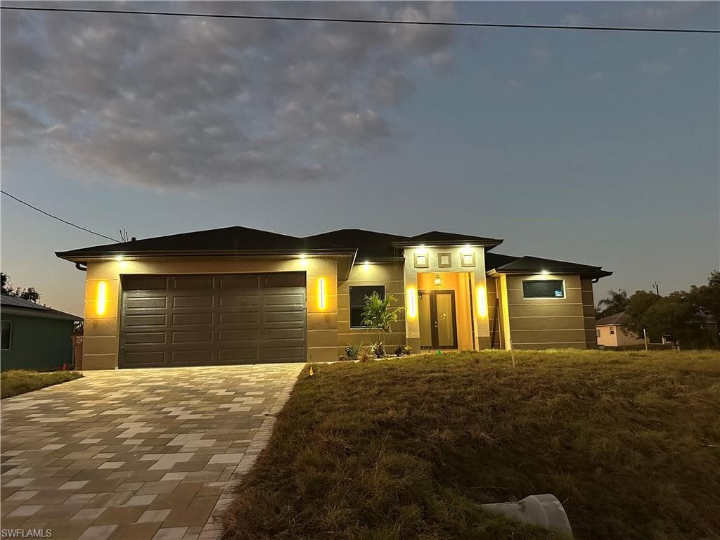 3716 13th St W, Lehigh Acres, FL 33971-1