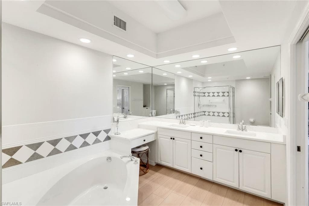 25161 Sandpiper Greens Ct 203, Bonita Springs, FL 34134-25