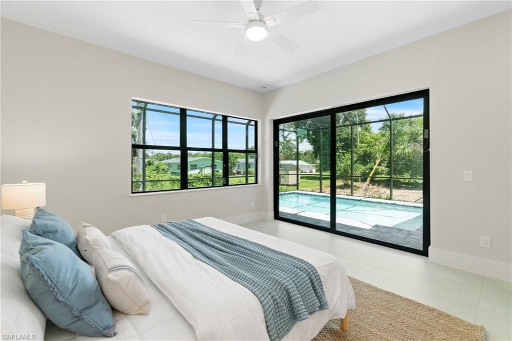 2727 Van Buren Ave, Naples, FL 34112-9