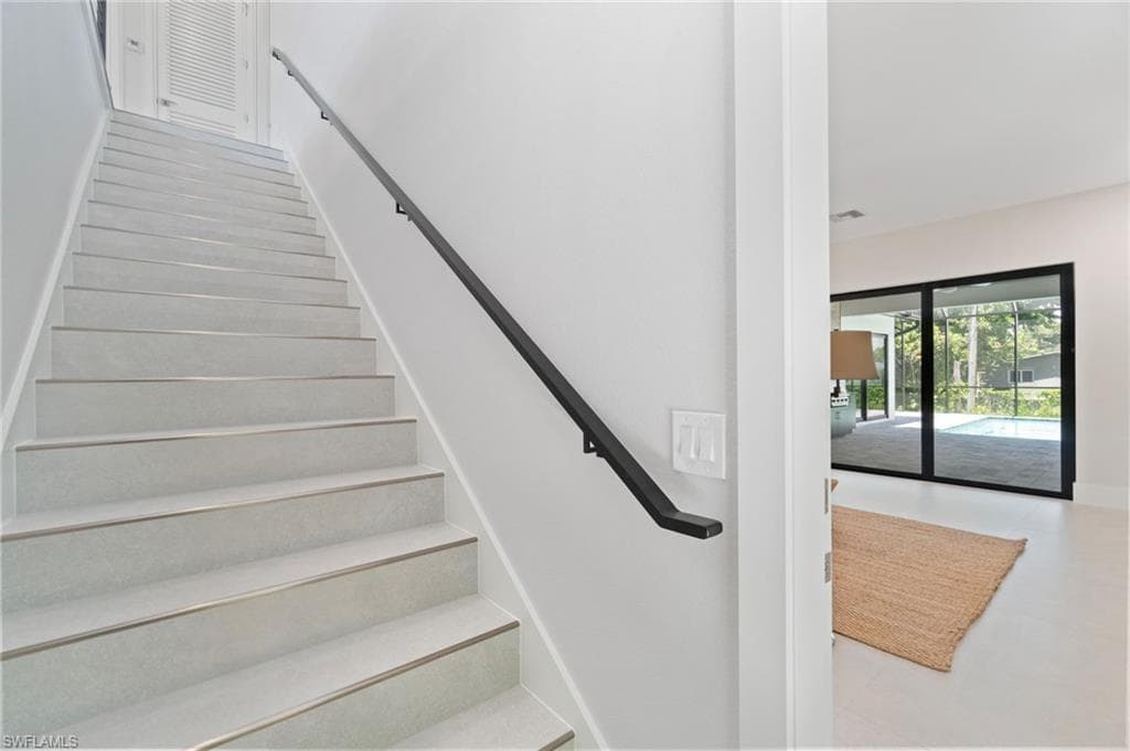 2727 Van Buren Ave, Naples, FL 34112-16