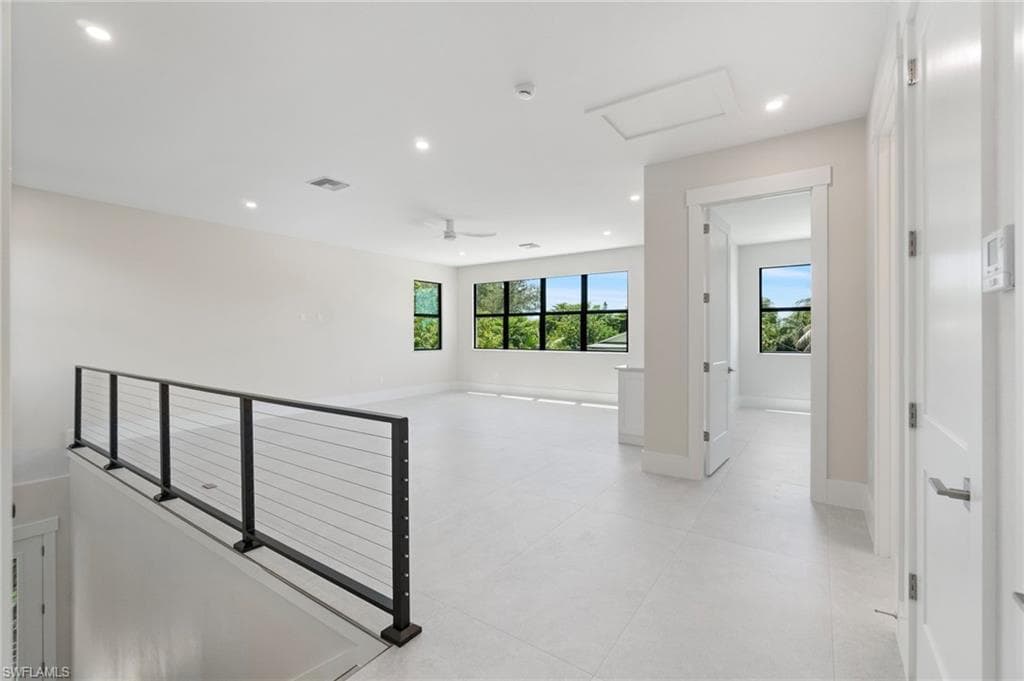 2727 Van Buren Ave, Naples, FL 34112-17