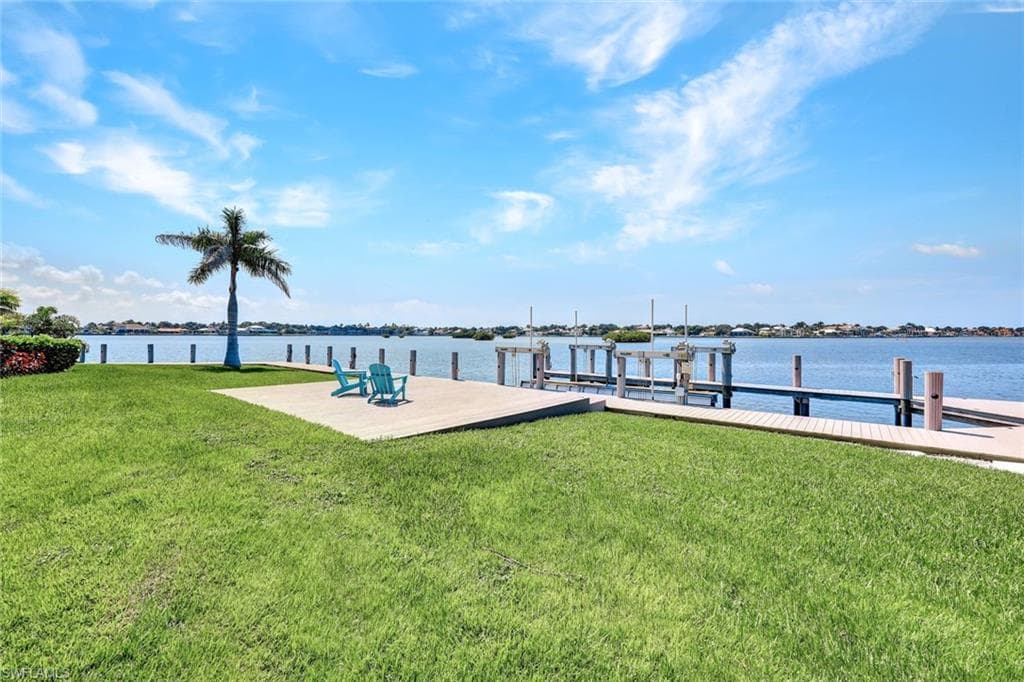 550 Alameda Ct, Marco Island, FL 34145-31