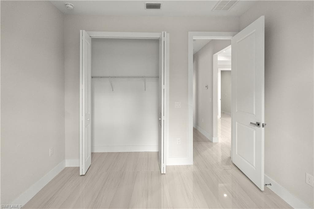 3587 18th Ave SE, Naples, FL 34117-31