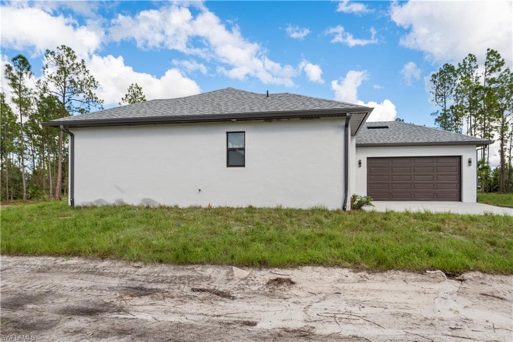 3587 18th Ave SE, Naples, FL 34117-41