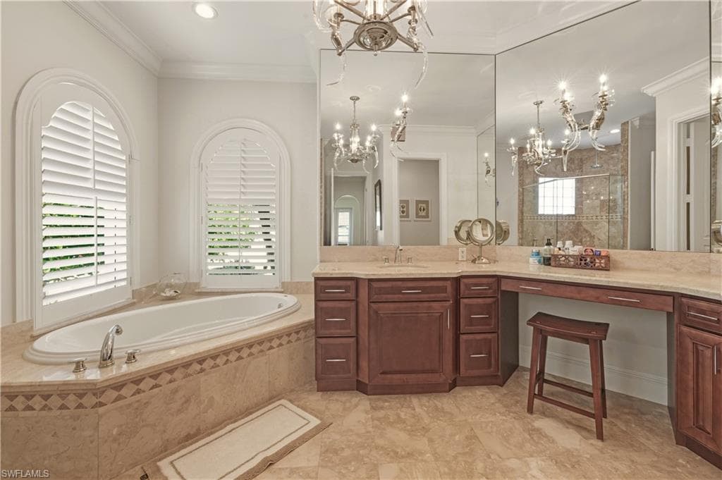 494 Seabee Ave, Naples, FL 34108-16