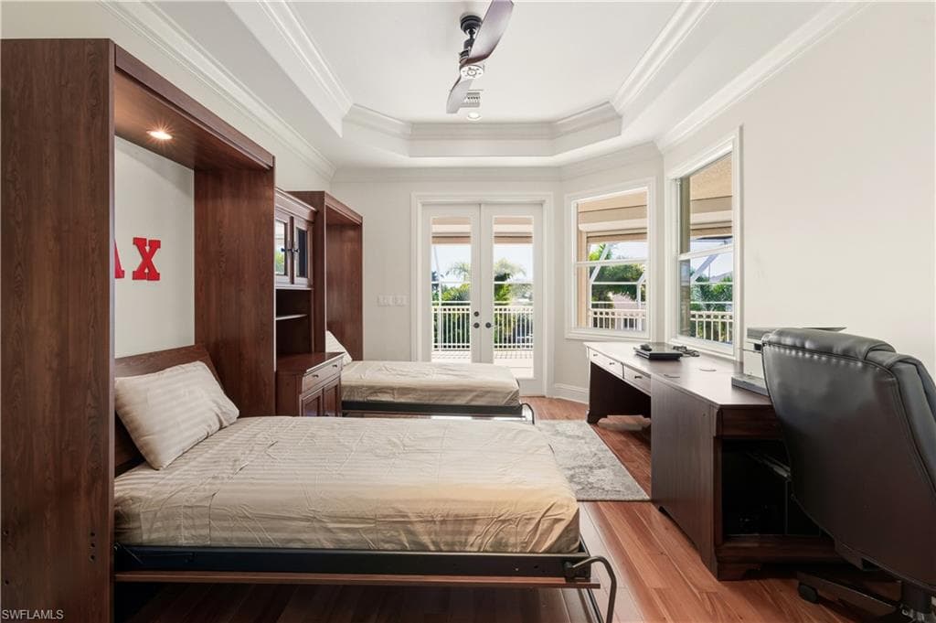 494 Seabee Ave, Naples, FL 34108-22