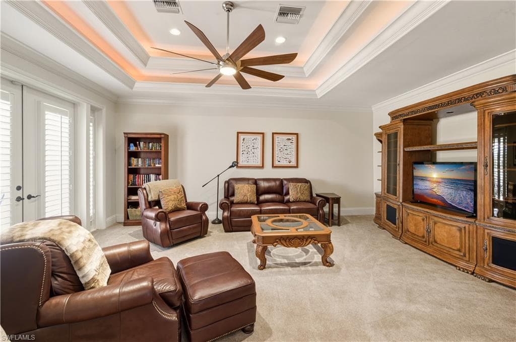 494 Seabee Ave, Naples, FL 34108-24