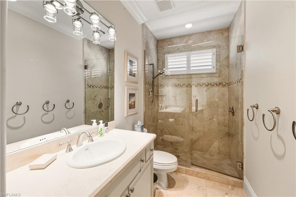 494 Seabee Ave, Naples, FL 34108-27