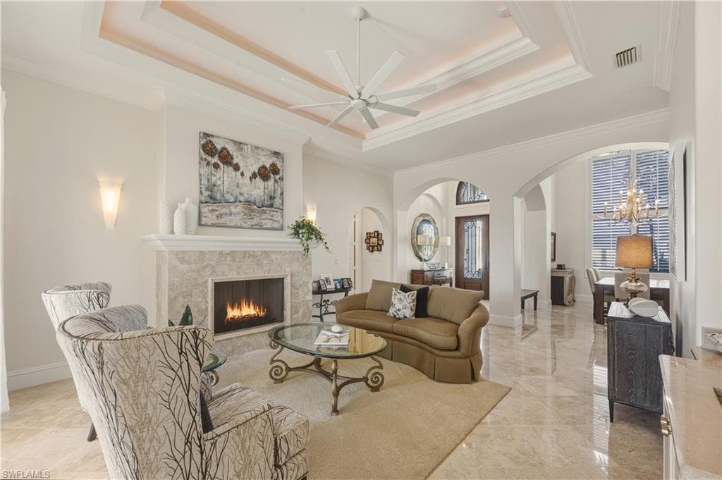 494 Seabee Ave, Naples, FL 34108-3