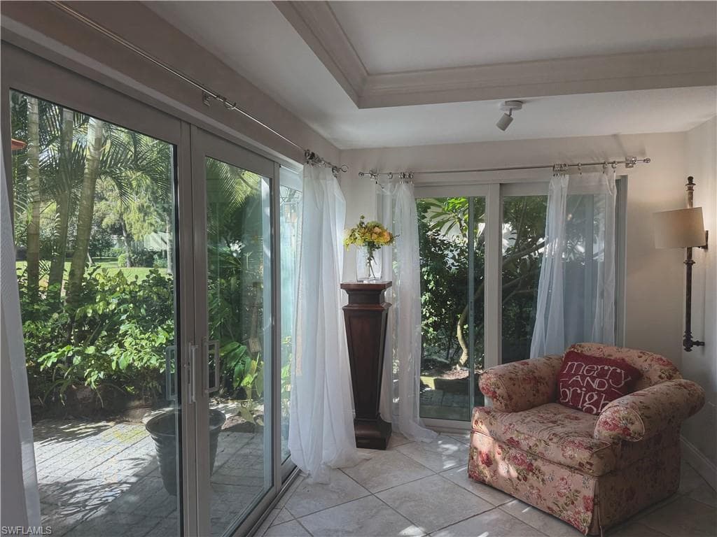 1810 Bald Eagle Dr A, Naples, FL 34105-21