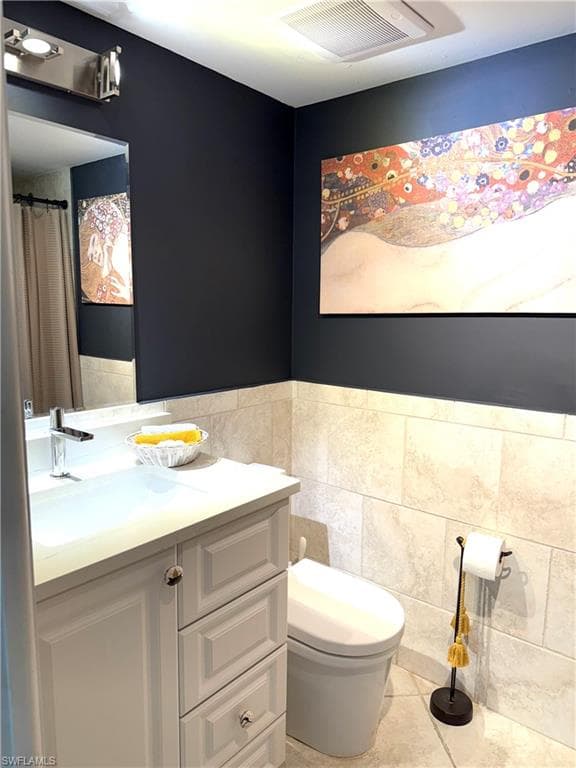 1810 Bald Eagle Dr A, Naples, FL 34105-33