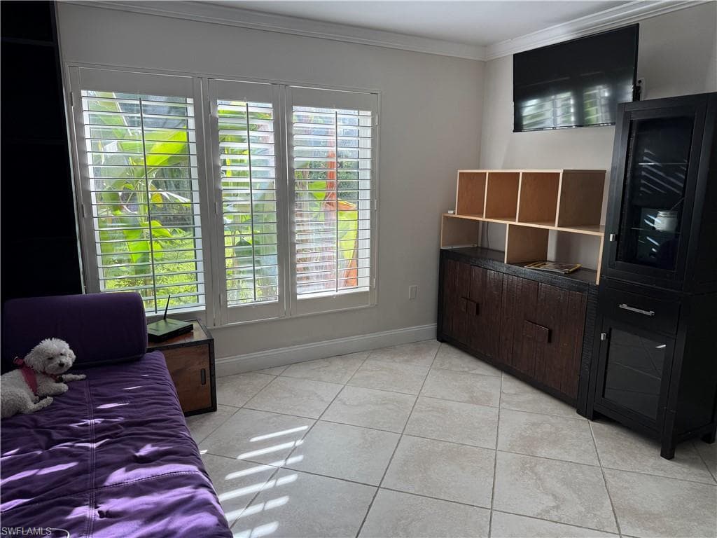 1810 Bald Eagle Dr A, Naples, FL 34105-39