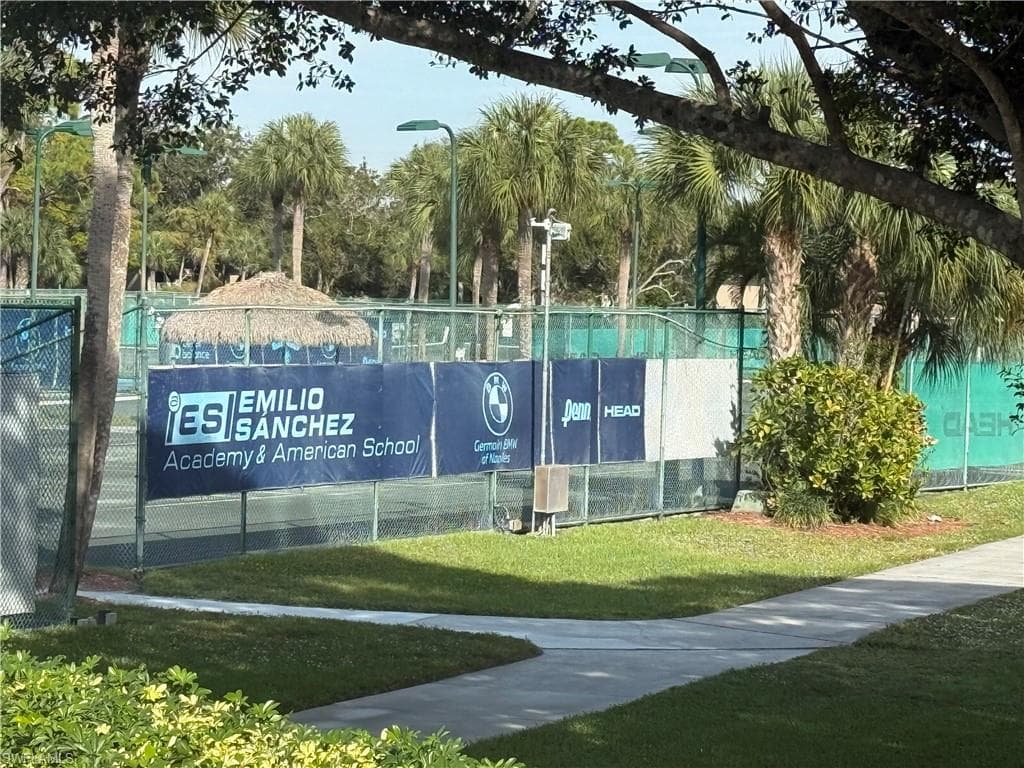 1810 Bald Eagle Dr A, Naples, FL 34105-49