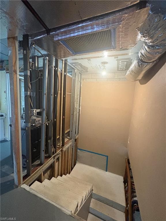 12324 Woodrose Ct 2, Fort Myers, FL 33907-9