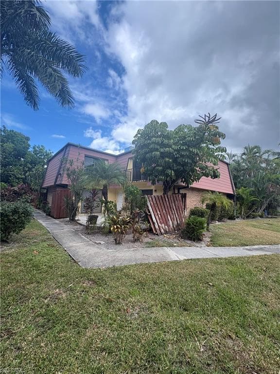 12324 Woodrose Ct 2, Fort Myers, FL 33907-1