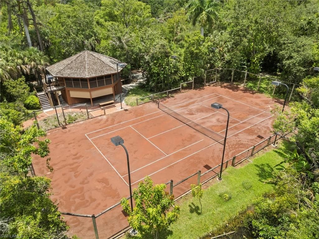 3720 Gail Blvd, Naples, FL 34104-9