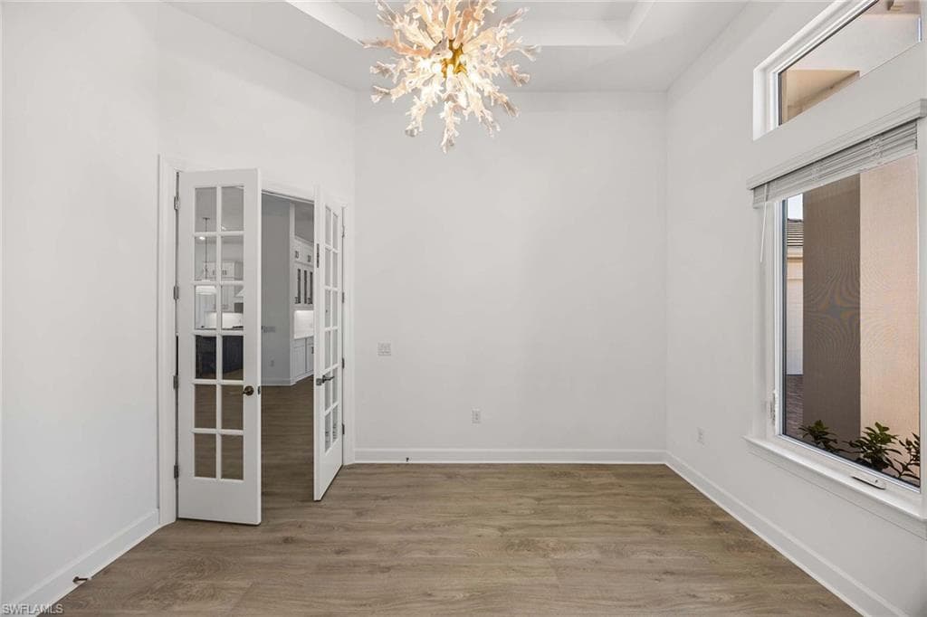 15398 Turin Dr, Naples, FL 34114-28