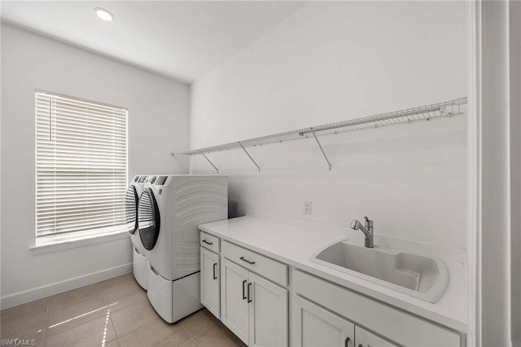 15398 Turin Dr, Naples, FL 34114-33