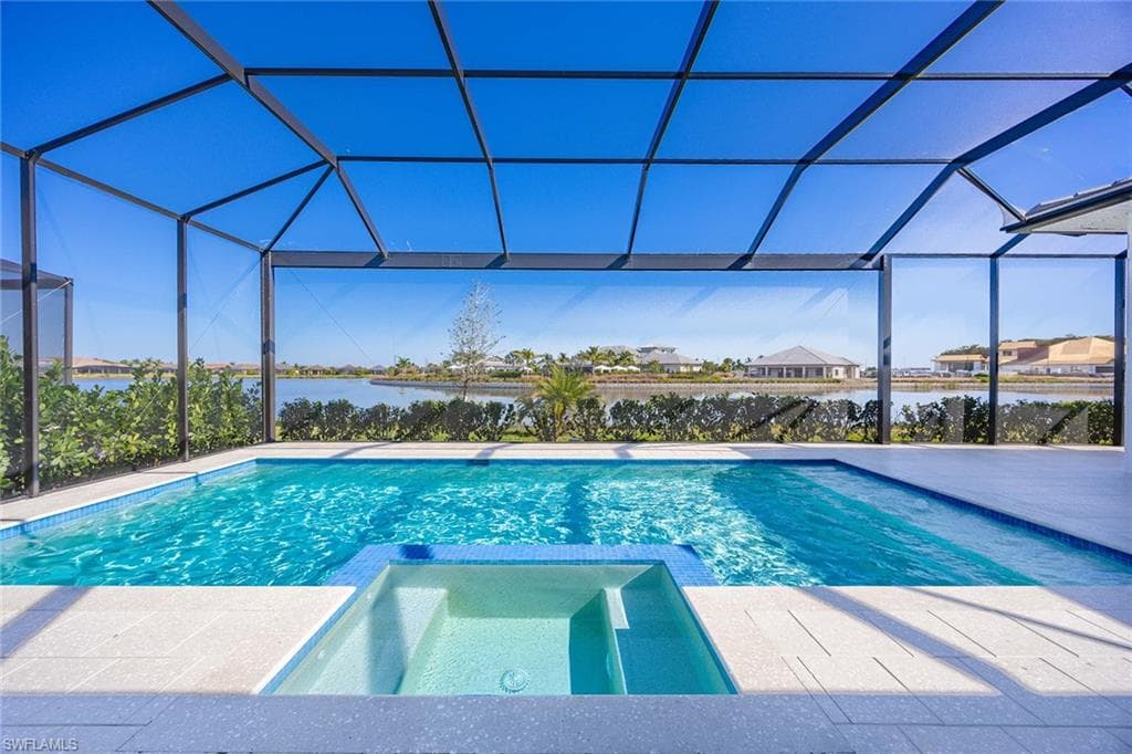 15398 Turin Dr, Naples, FL 34114-39