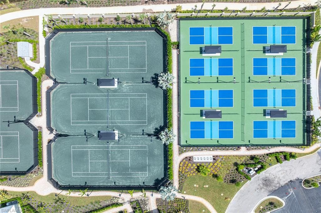 15398 Turin Dr, Naples, FL 34114-49