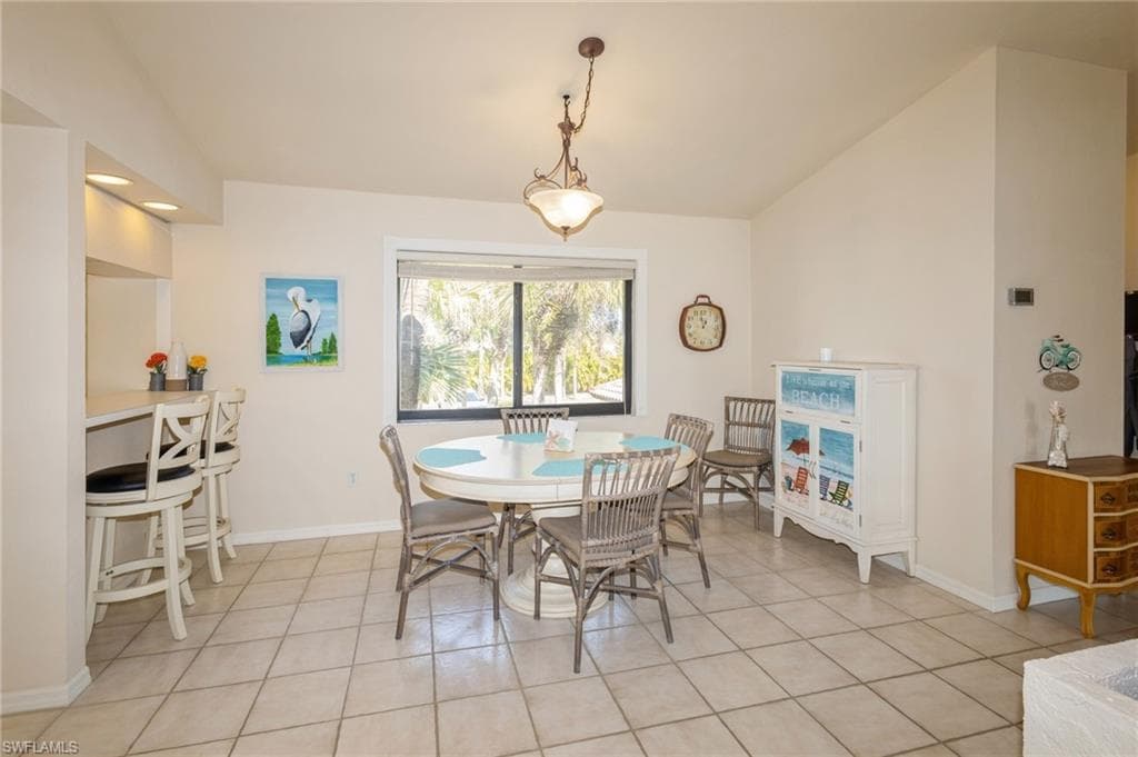 3219 Horse Carriage Way 2, Naples, FL 34105-11