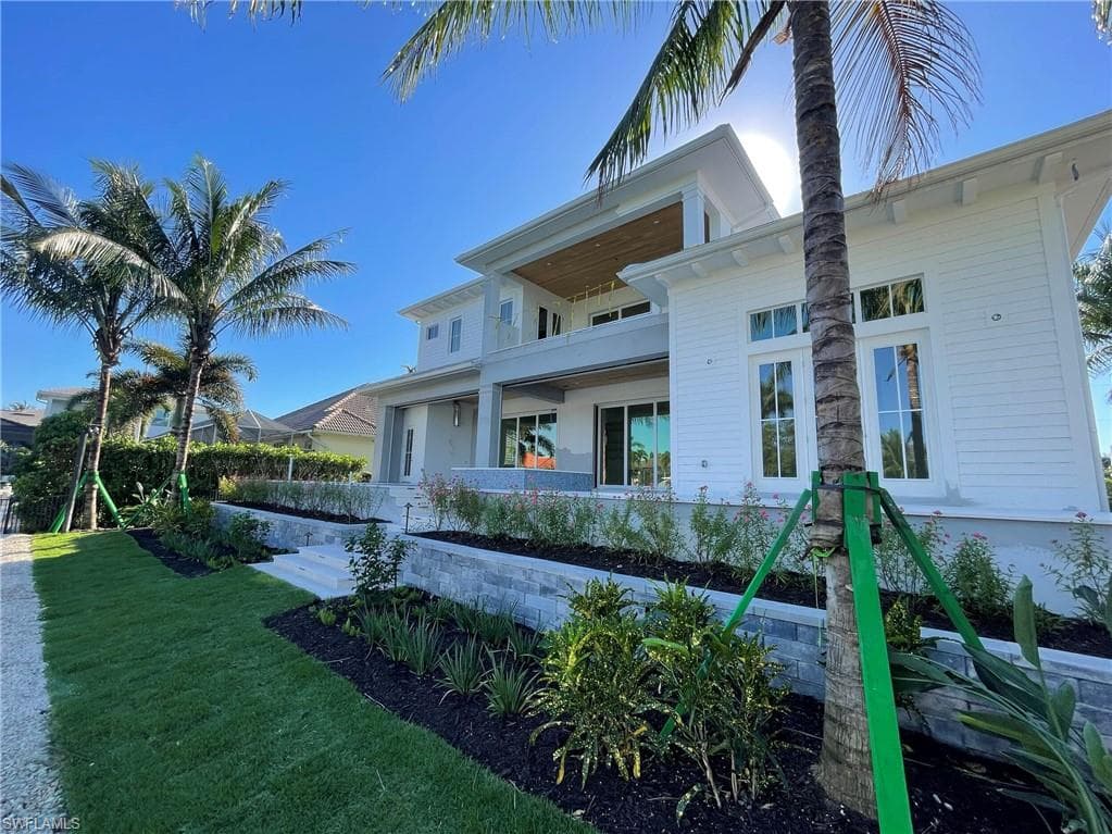 25 Covewood Ct, Marco Island, FL 34145-4