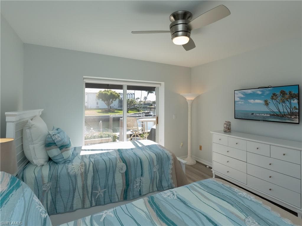 73 Gulfport Ct, Marco Island, FL 34145-26