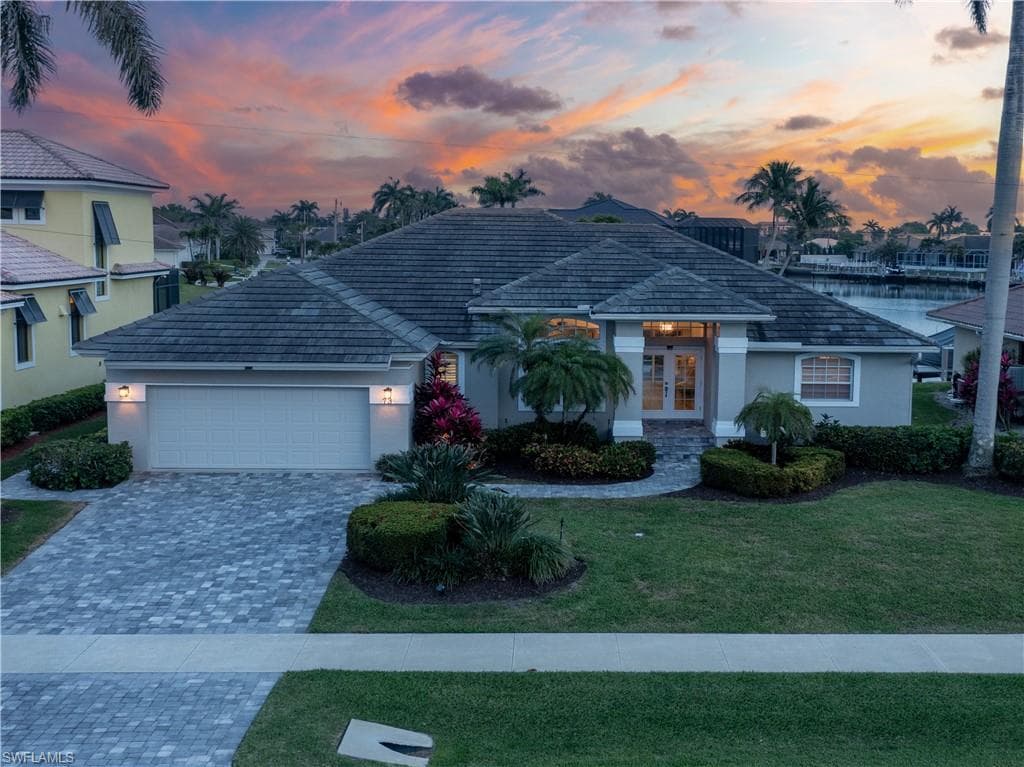 73 Gulfport Ct, Marco Island, FL 34145-27