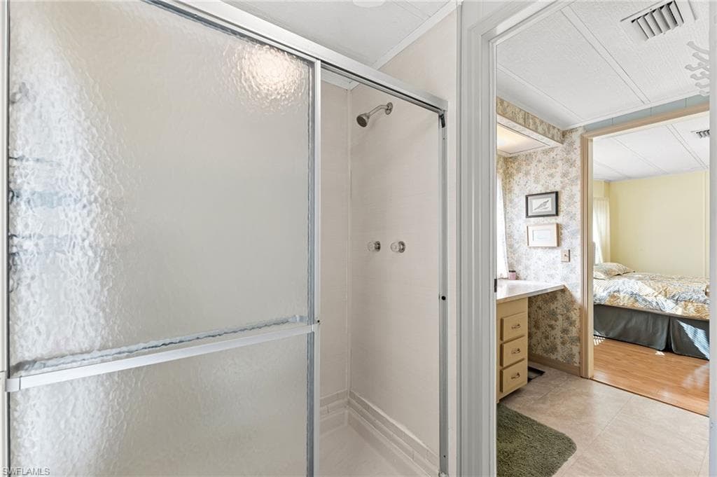 160 Lime Key Ln 74, Naples, FL 34114-24