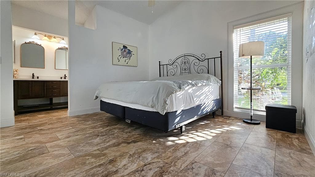 14805 Crooked Pond Ct, Fort Myers, FL 33908-12