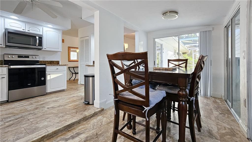 14805 Crooked Pond Ct, Fort Myers, FL 33908-16