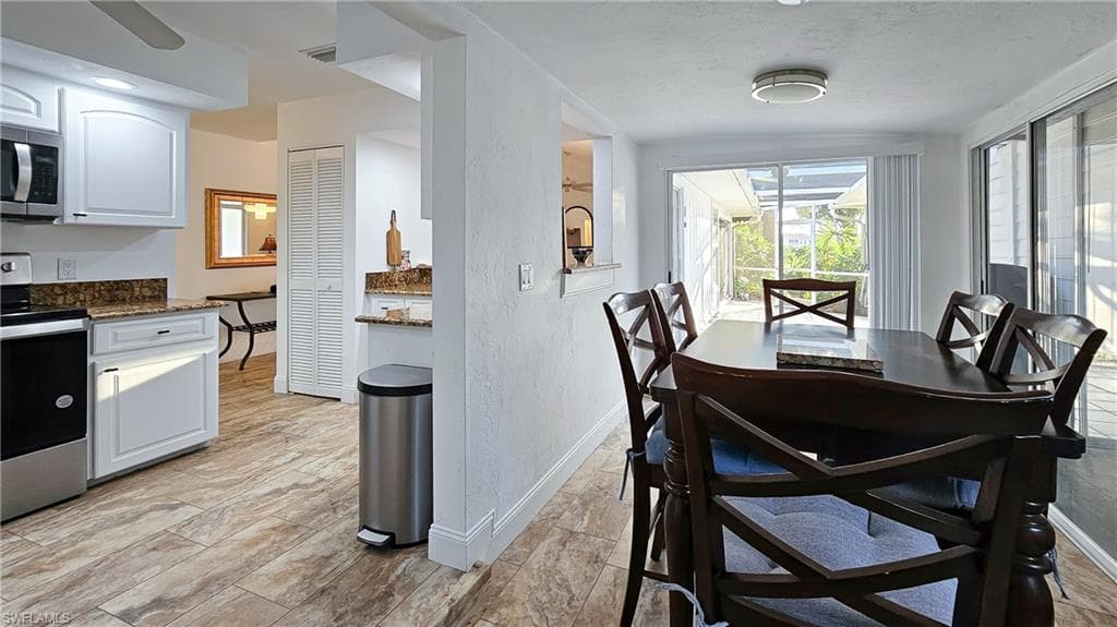 14805 Crooked Pond Ct, Fort Myers, FL 33908-18