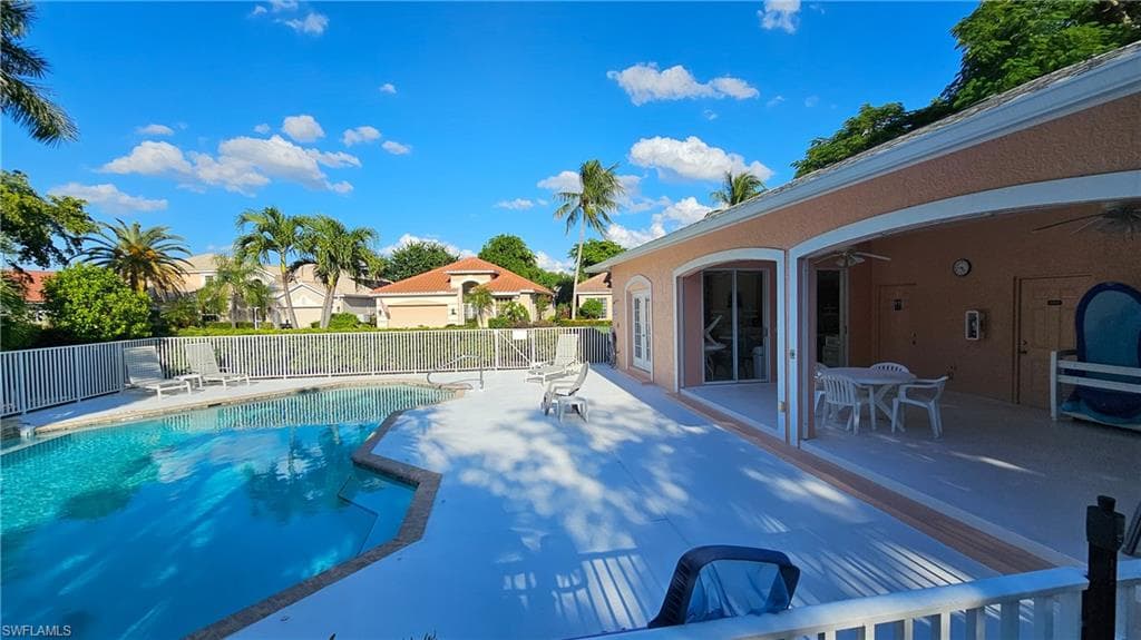 14805 Crooked Pond Ct, Fort Myers, FL 33908-7