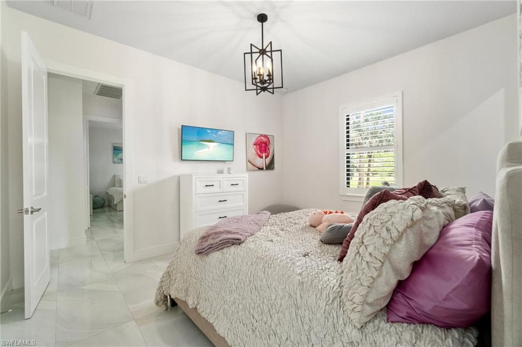 3160 Safe Harbor Dr, Naples, FL 34117-24