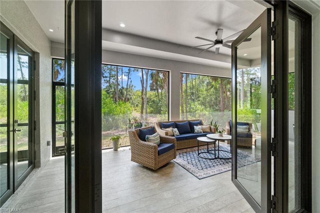 3160 Safe Harbor Dr, Naples, FL 34117-33