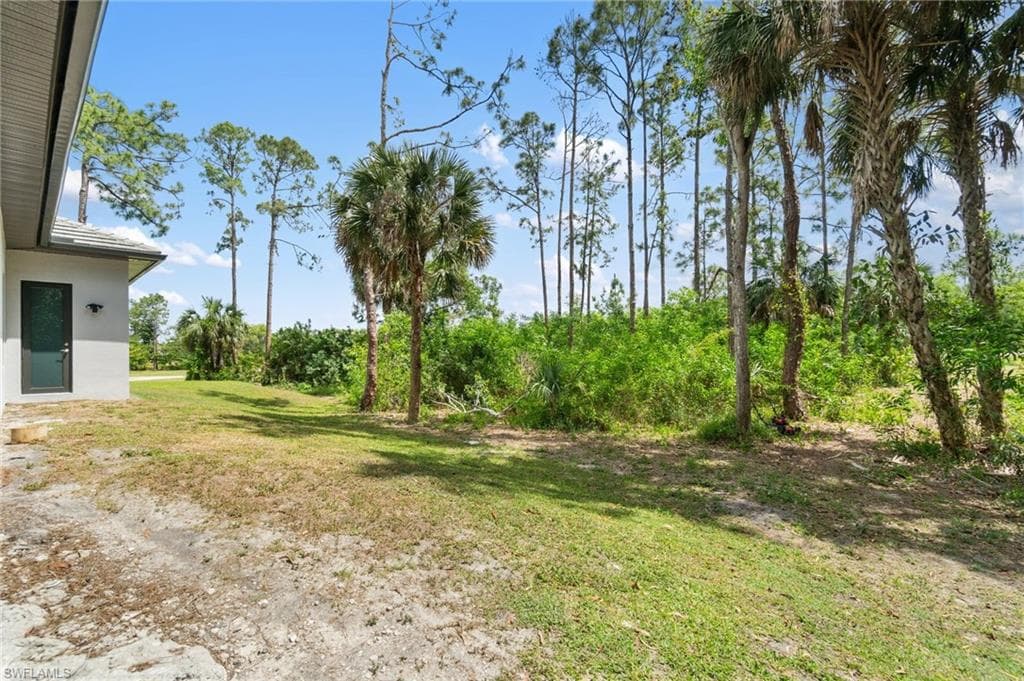 3160 Safe Harbor Dr, Naples, FL 34117-38