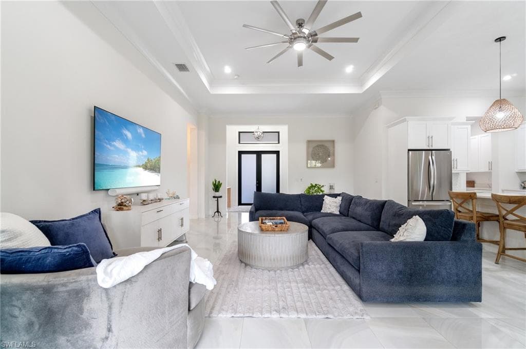 3160 Safe Harbor Dr, Naples, FL 34117-7