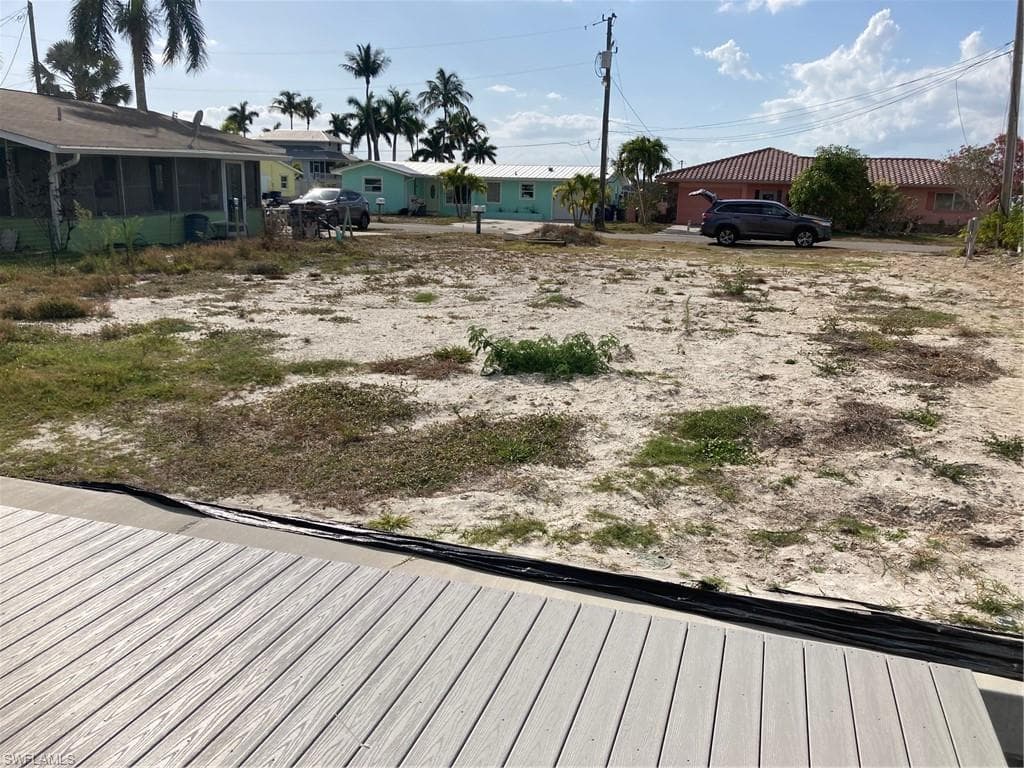 2849 Triggerfish St, Matlacha, FL 33993-3