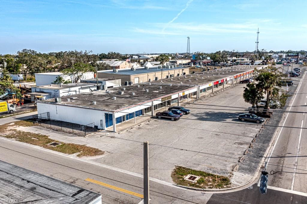 2203-2275 Fowler St, Fort Myers, FL 33901-2