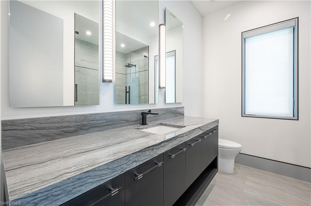2201 Shad Ct, Naples, FL 34102-39