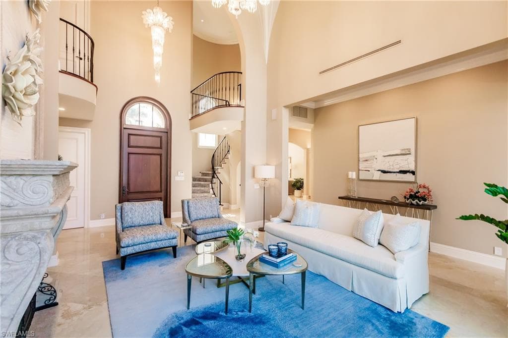2450 Tarpon Rd, Naples, FL 34102-20