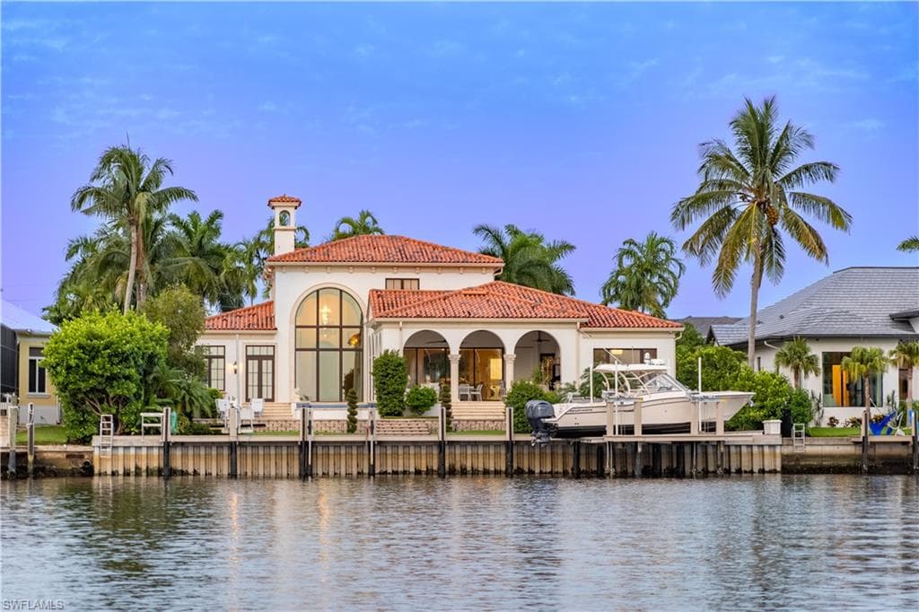 2450 Tarpon Rd, Naples, FL 34102-3