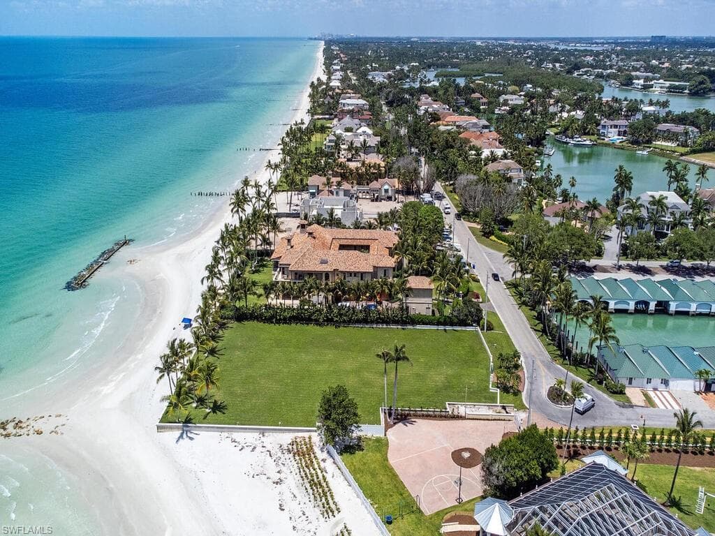 4550 Gordon Dr, Naples, FL 34102-7914-9
