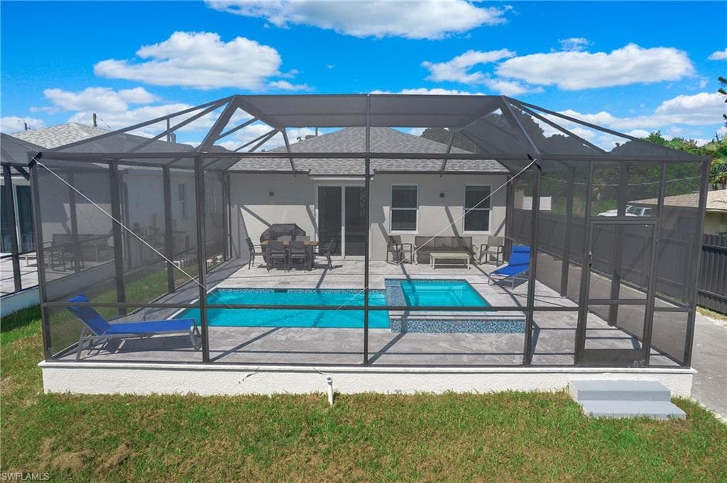 269xx Riverside Dr, Bonita Springs, FL 34135-24